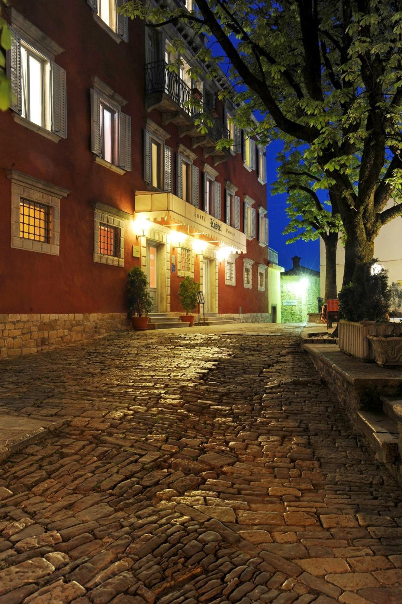 Boutique Hotel Kastel Motovun Exterior photo